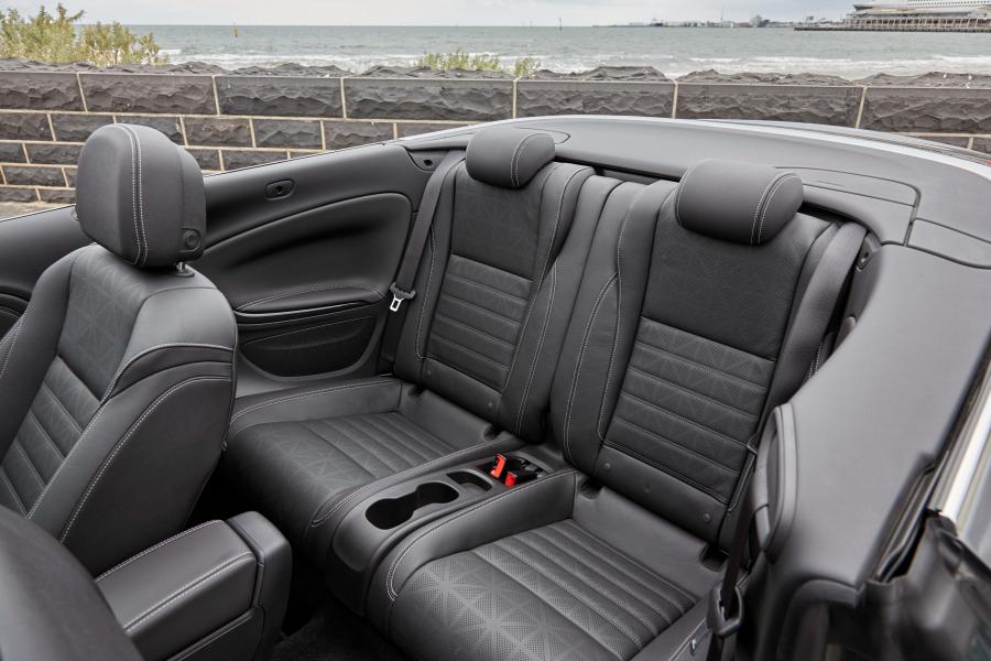  Holden Cascada Turbo 2015 года  (фото 17 из 17)